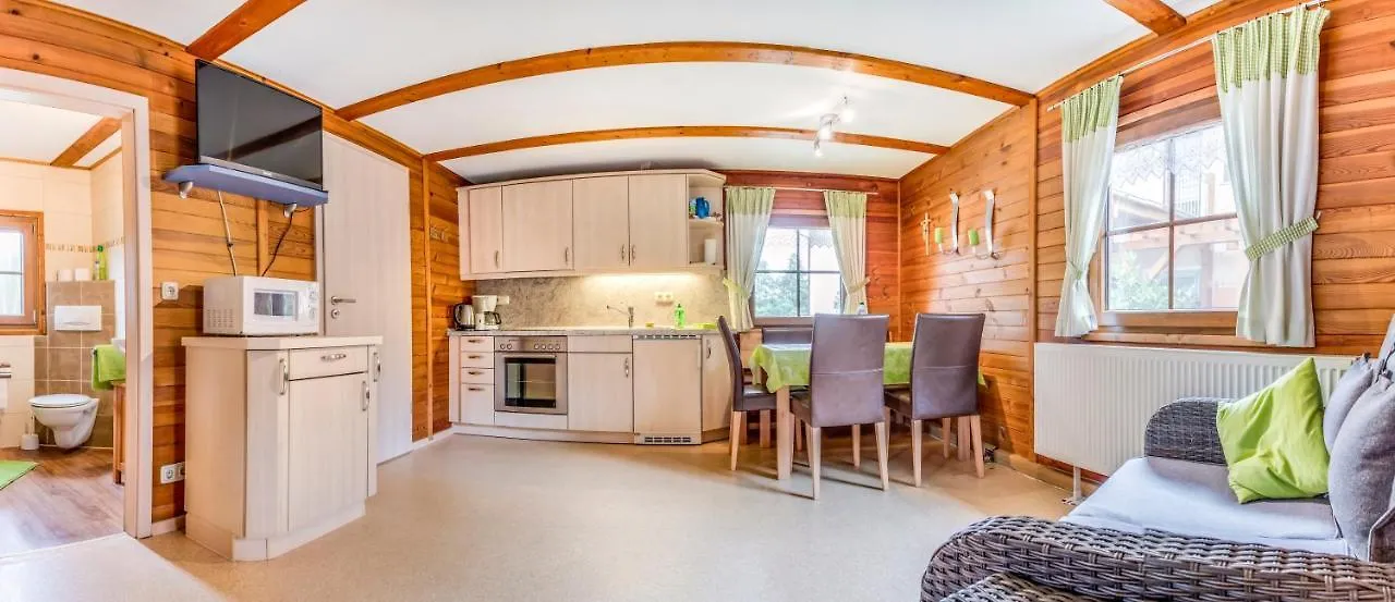 Apartment Bartlhof-Ferienwohnungen-Zimmer Burglengenfeld