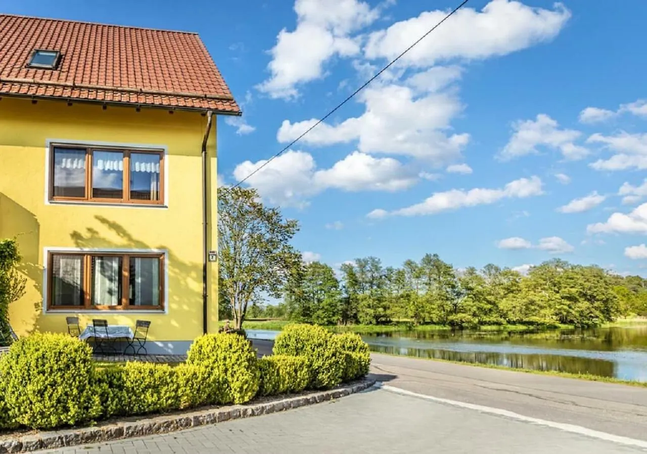 Apartment Bartlhof-Ferienwohnungen-Zimmer Burglengenfeld